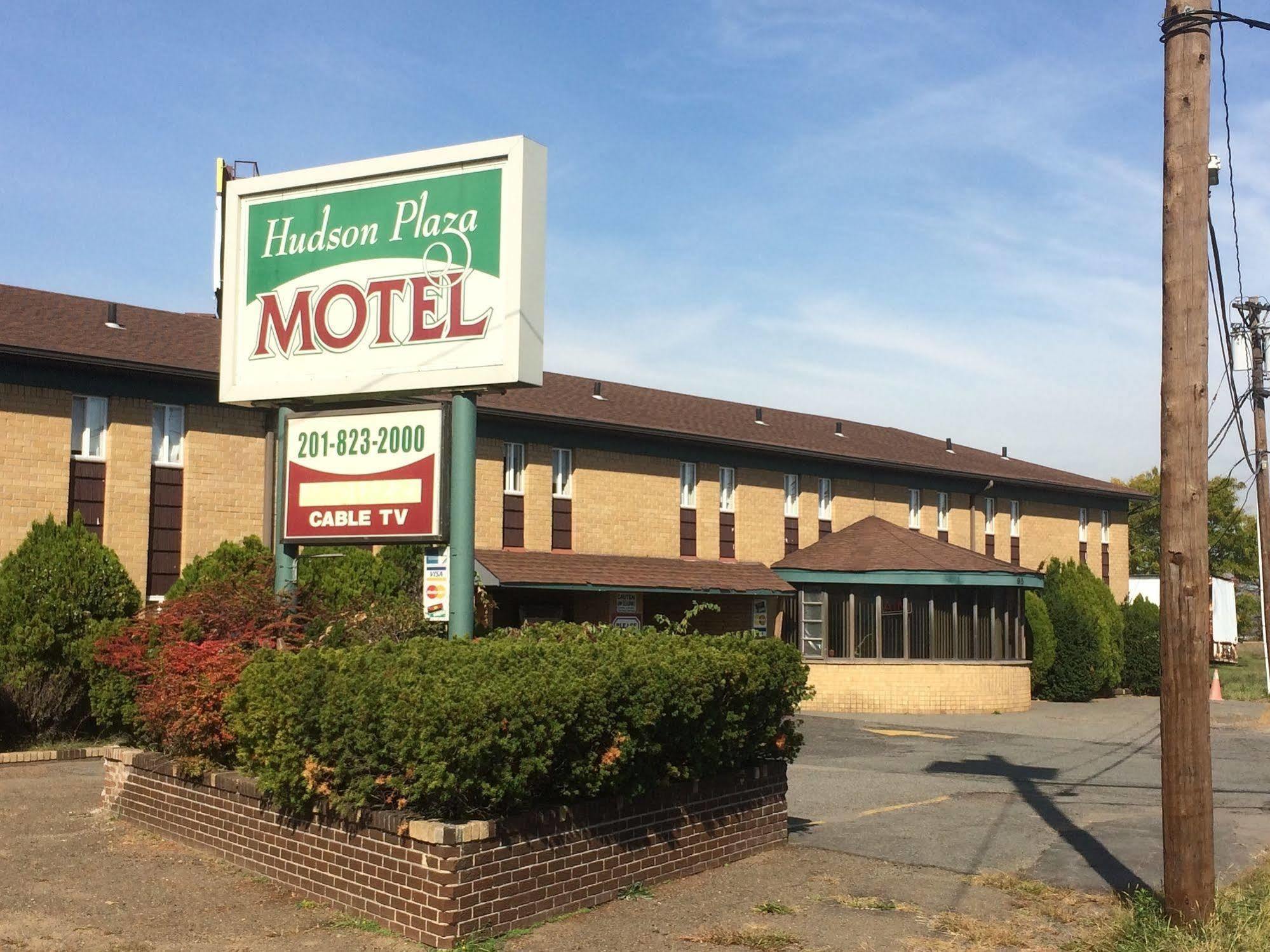 Hudson Plaza Motel Bayonne Jersey City Exterior photo